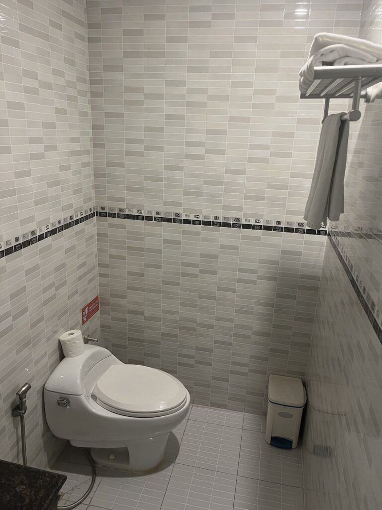 white lotus saigon bathroom