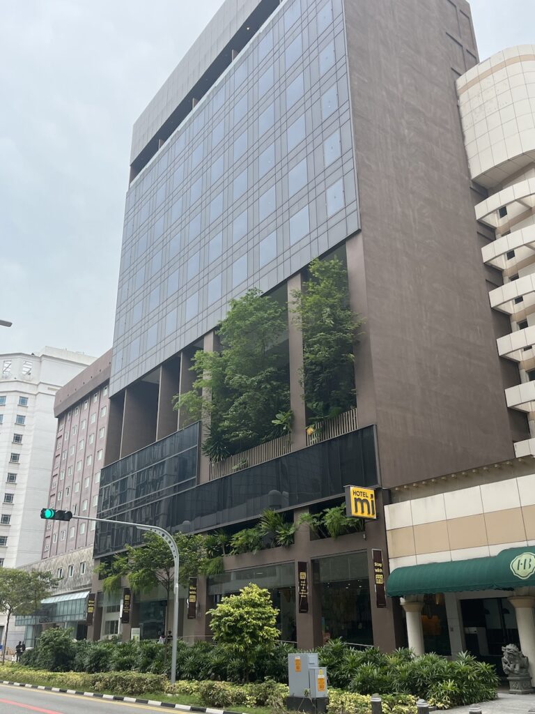 hotel mi singapore exterior