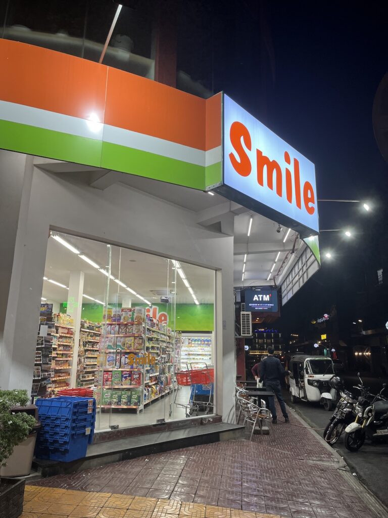 smile convenience store in phnom penh