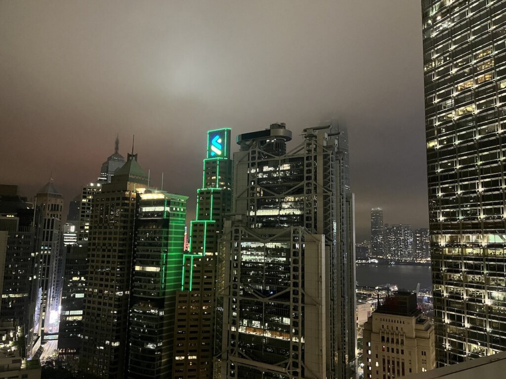 hong kong at night