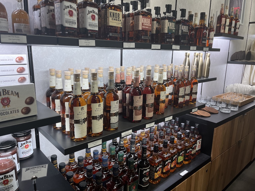 Jim beam distilelry gift shop