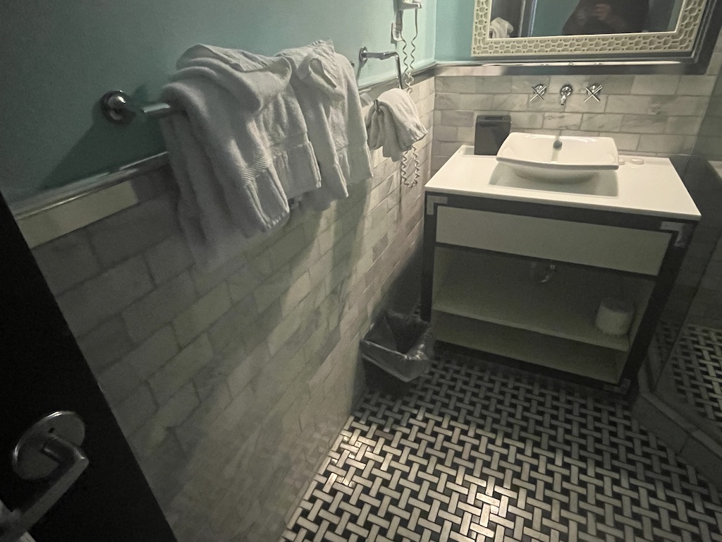 El Cortez Cabana Suites