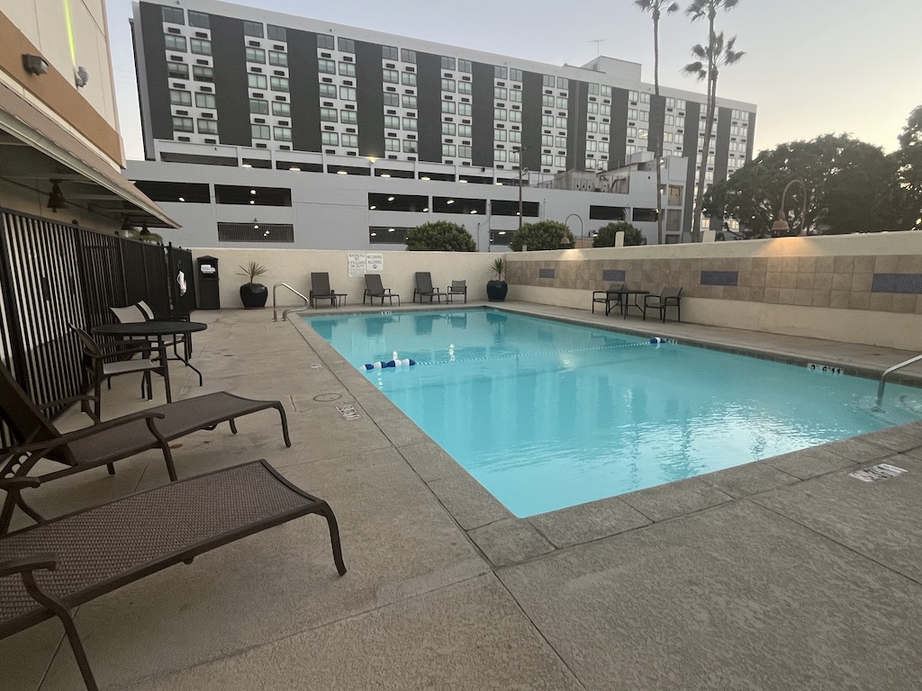 Holiday Inn LAX Airport