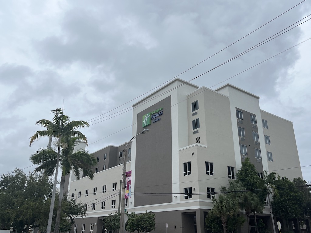 Holiday Inn Express Dania Beach: Hotel Intel