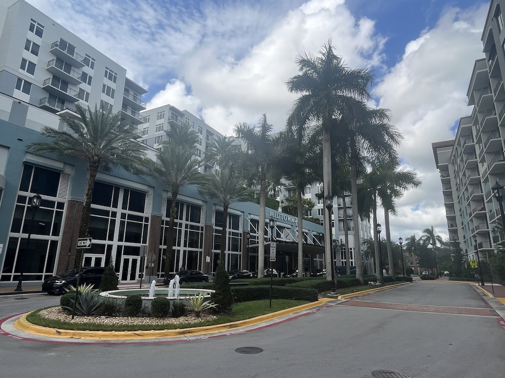 Plantation Florida- South Florida Hotels Cruise Airport