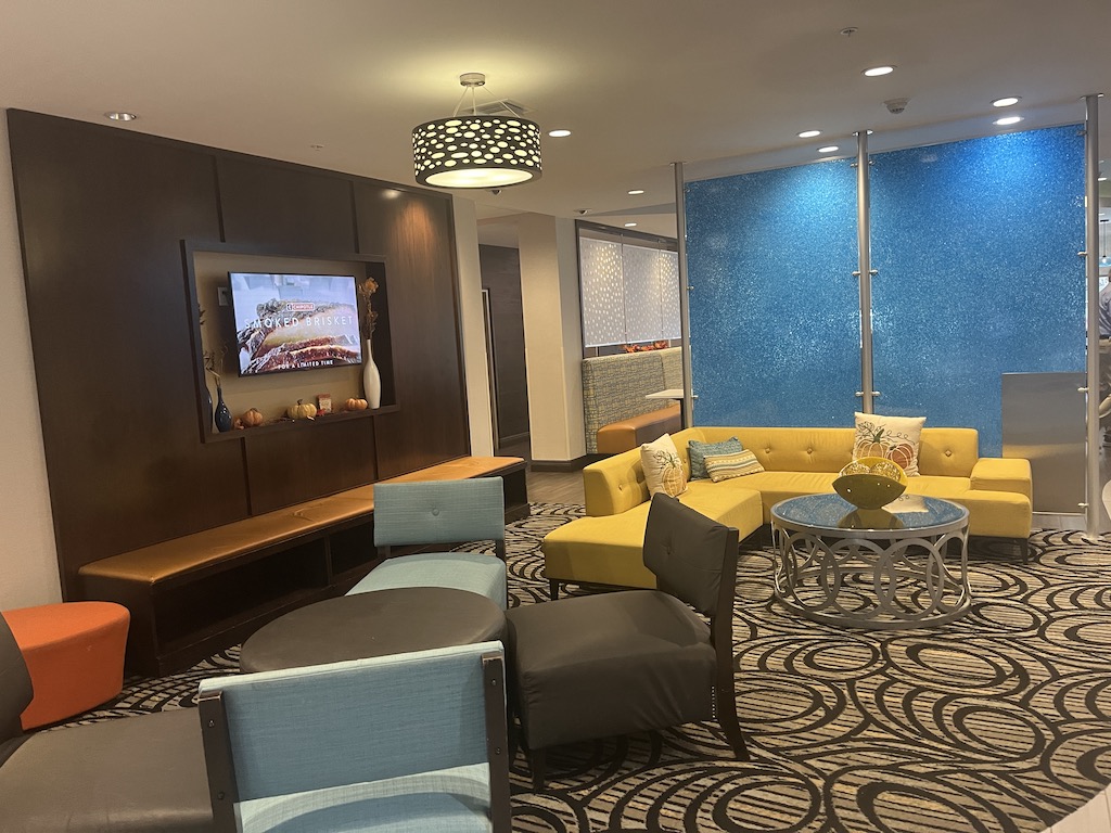 https://expedia.com/affiliate/QGqaam7