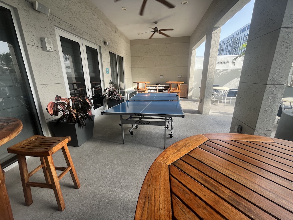Hotel dello pool deck