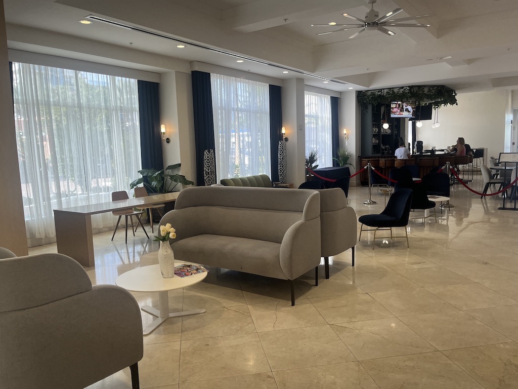 hotel dello lobby