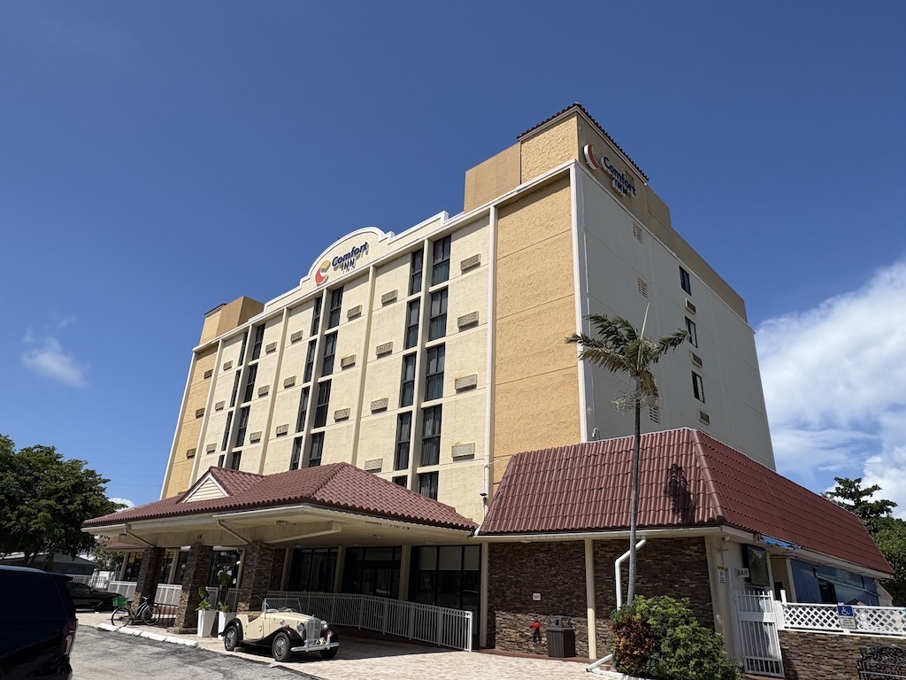 Review of the Comfort Inn Deerfield Beach, FL: Hotel Intel