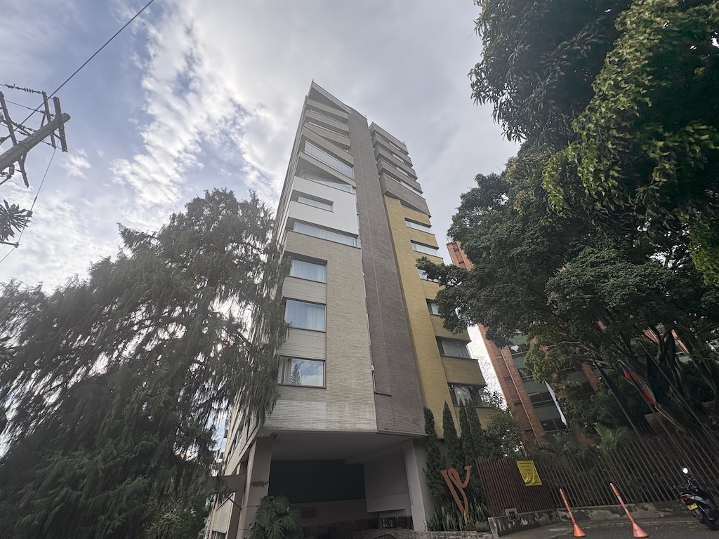 Review of the V Grand Medellín Colombia: Hotel Intel