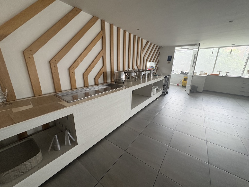 Review of the La Quinta Medellín
