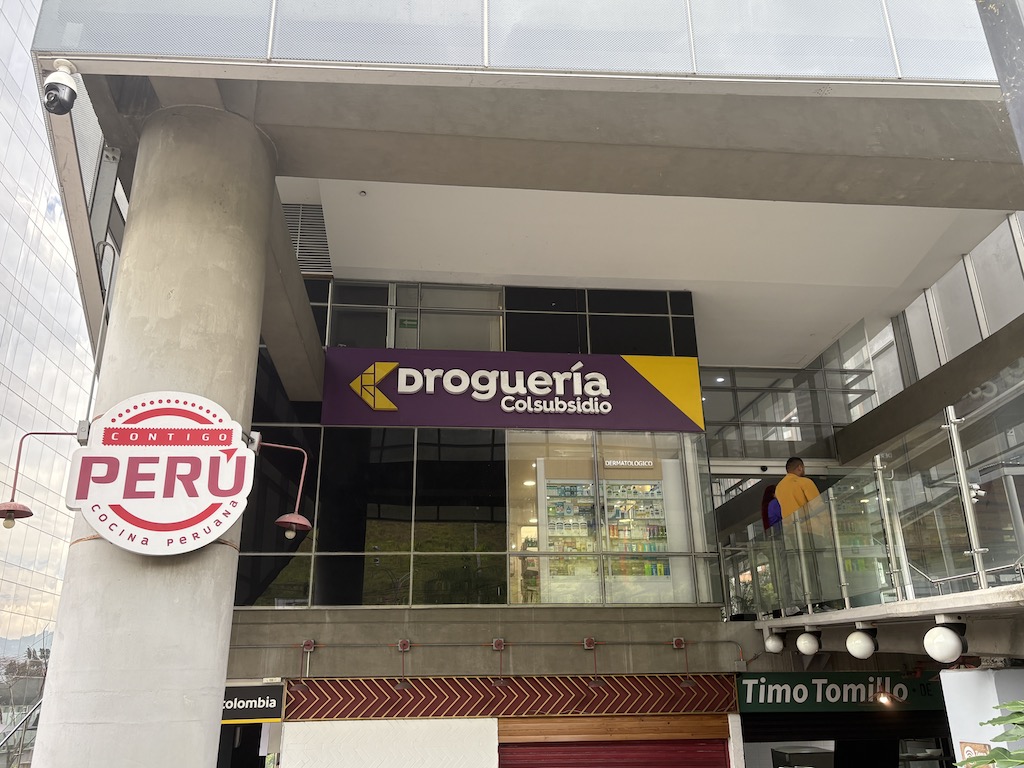 Review of the La Quinta Medellín
