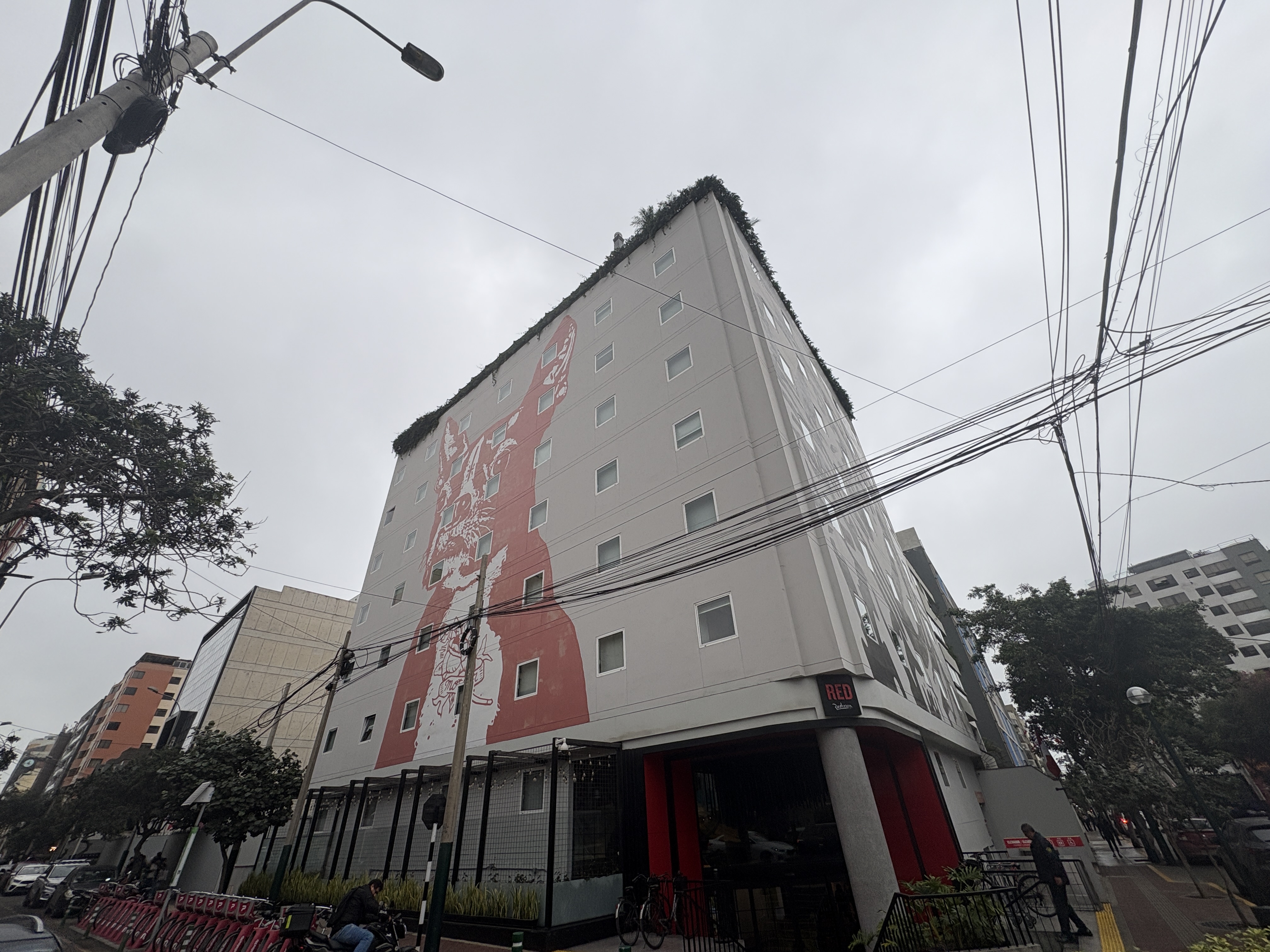 Review of the Radisson Red Miraflores Lima, Peru: Hotel Intel