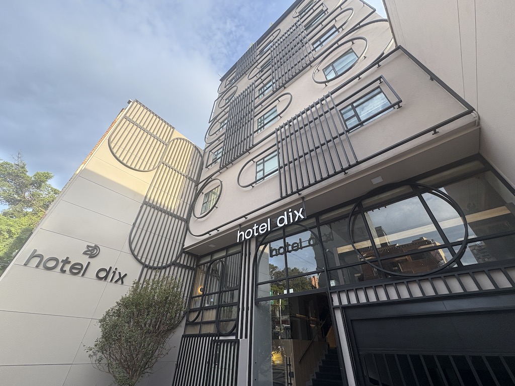 Review of the Hotel Dix Medellín Colombia: Hotel Intel