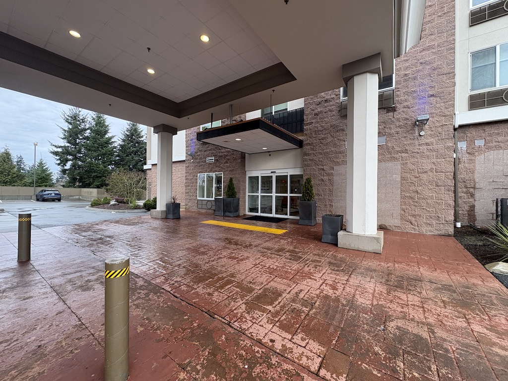 Holiday Inn Express Lynnwood, WA
