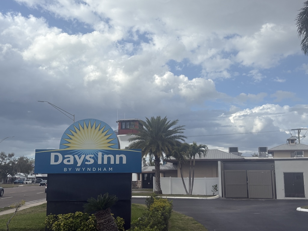 Days Inn Sarasota