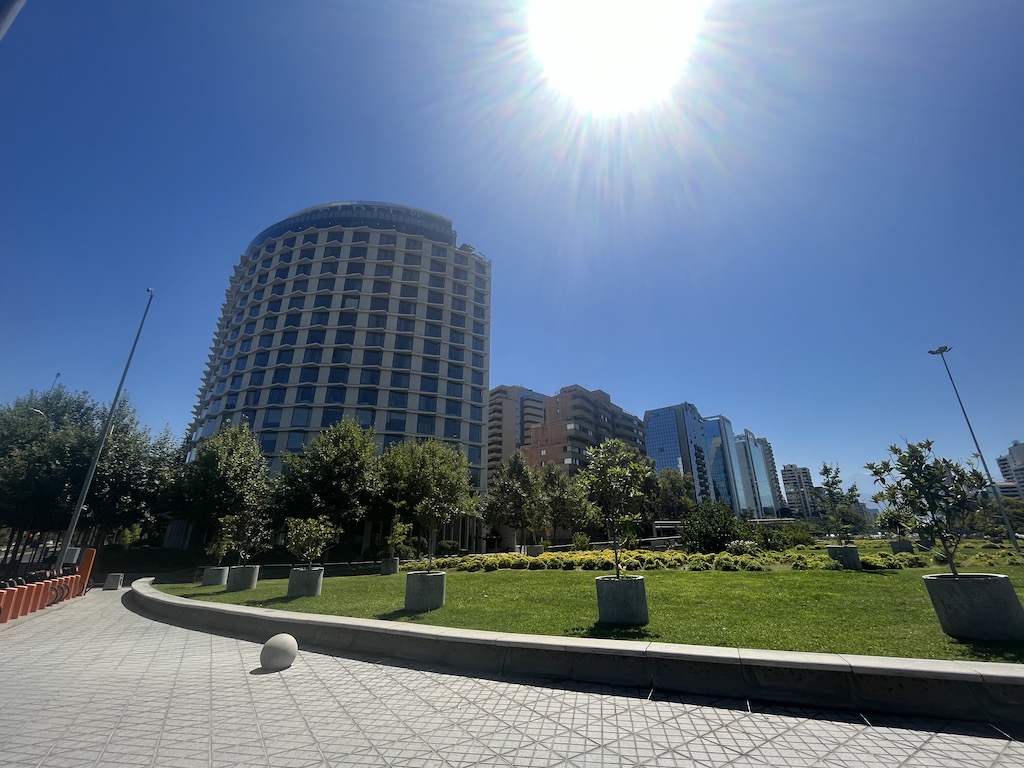 Hilton Honors Status: Officially Worthless in 2026